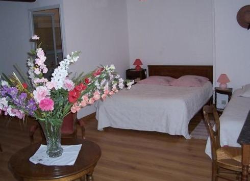 Bed and Breakfast Ferme Du Montheu Dommartin sous Amance Exterior foto